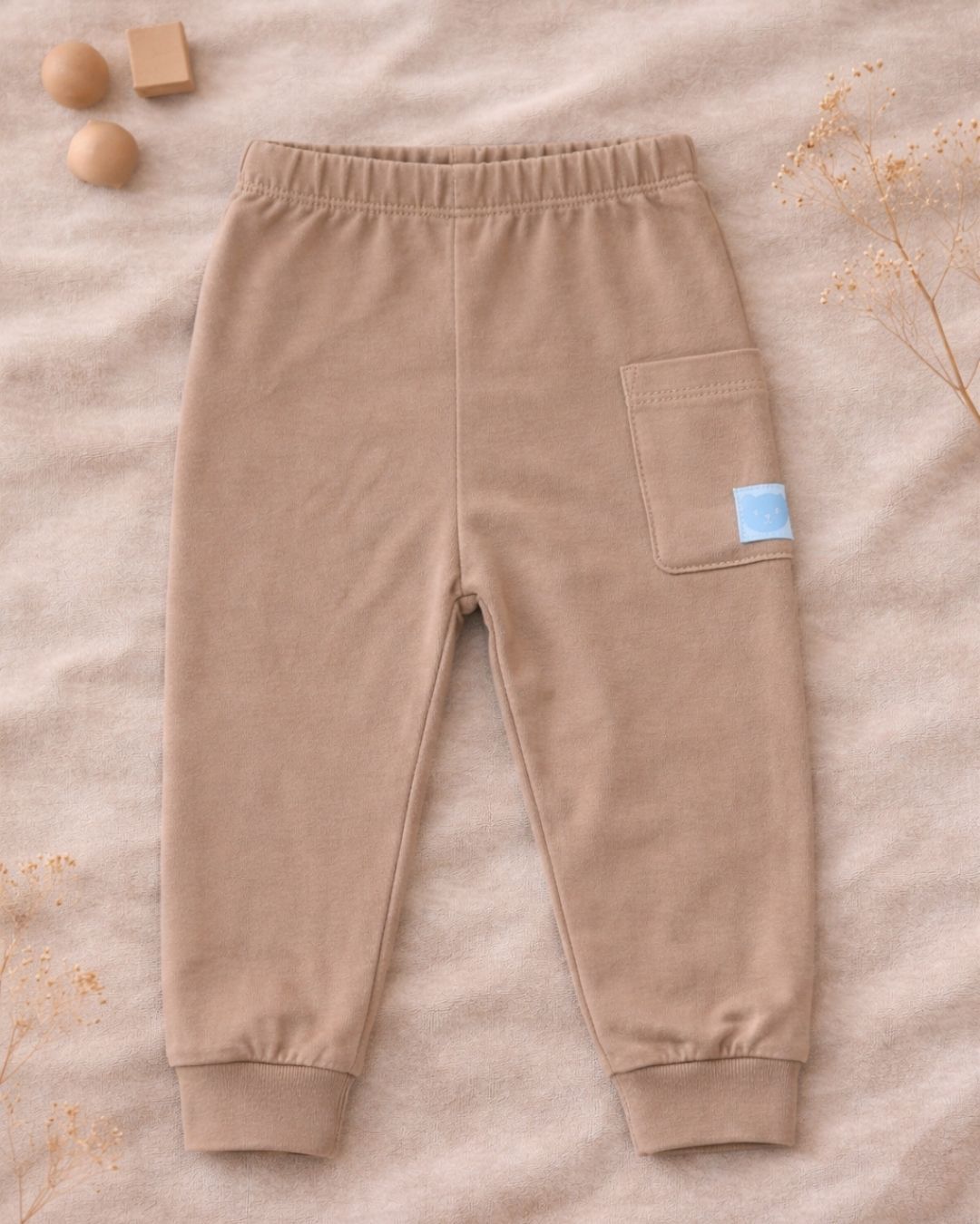 Set 3 piezas Body+babero+pantaloncito 6-9 meses.