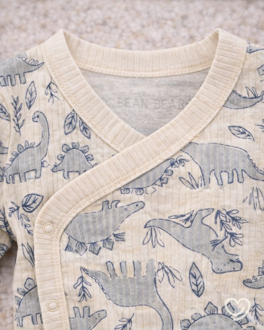 Conjunto de 3 piezas Body+ pants + gorrito 3-6 meses.
