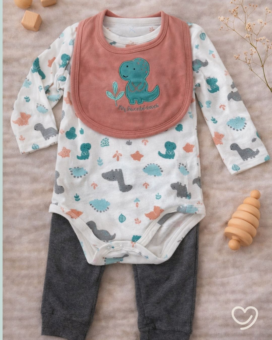 Set 3 piezas Body+Babero+Pantalon 6-9 meses.