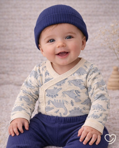 Conjunto de 3 piezas Body+ pants + gorrito 3-6 meses.