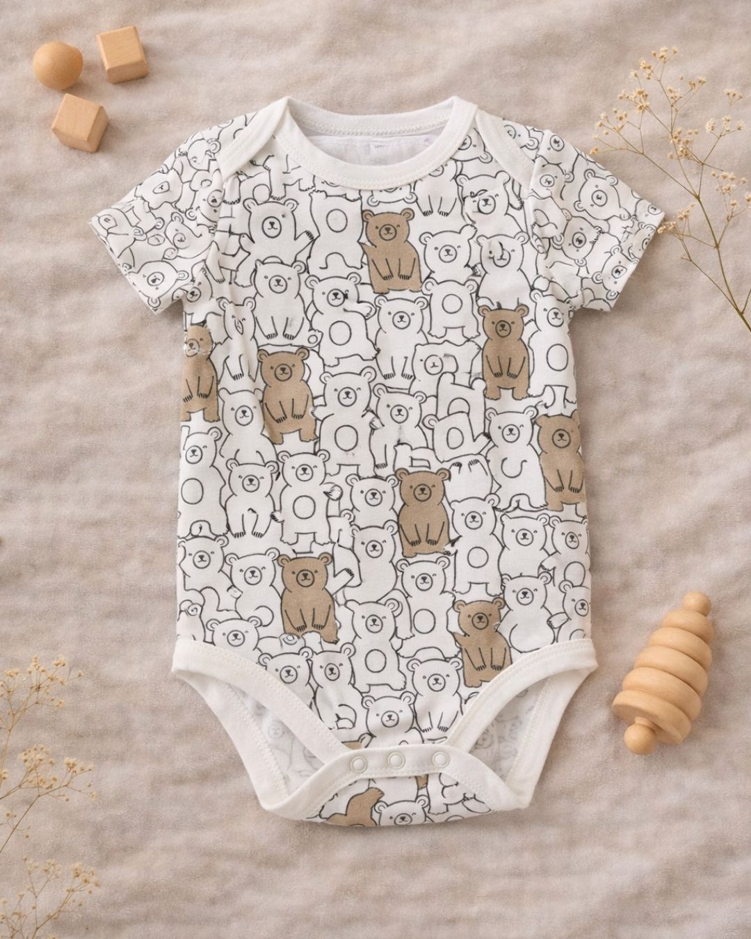 Set 3 piezas Body+babero+pantaloncito 6-9 meses.